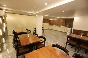 Hotel Keshav Residency Gurgaon