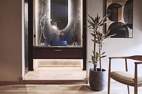 Cama Luxury Suites Glyfada