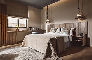 Cama Luxury Suites Glyfada