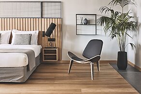 Cama Luxury Suites Glyfada