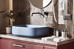 Cama Luxury Suites Glyfada