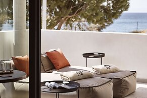 Cama Luxury Suites Glyfada
