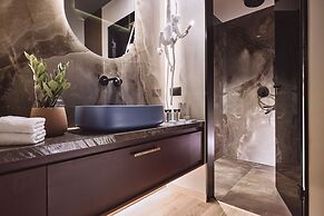 Cama Luxury Suites Glyfada