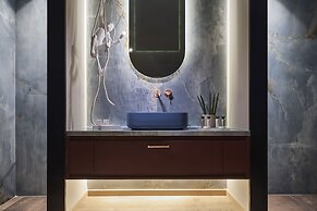 Cama Luxury Suites Glyfada