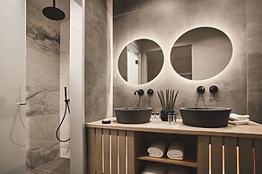 Cama Luxury Suites Glyfada