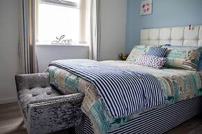 Stunning 3-bed Cottage in Lowestoft