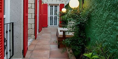 Petite Boutique Apart Hotel