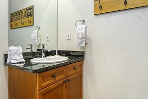 320 Chapel Square 2 Bedroom Condo by RedAwning