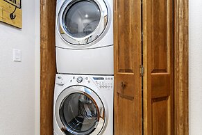 320 Chapel Square 2 Bedroom Condo by RedAwning