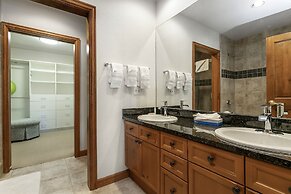 320 Chapel Square 2 Bedroom Condo by RedAwning