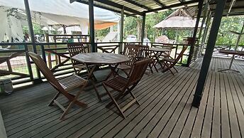 OYO Home 90491 Flinstone Lodge