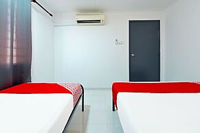 OYO 90493 JL Homestay