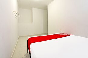 OYO 90493 JL Homestay