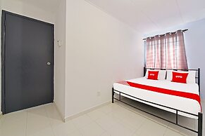 OYO 90493 JL Homestay