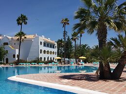 Lovely Apartment With Pool in Cabanas de Tavira
