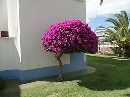 Lovely Apartment With Pool in Cabanas de Tavira