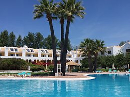 Lovely Apartment With Pool in Cabanas de Tavira