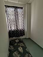 Spot ON 90500 Sri Rampai Metro Hostel