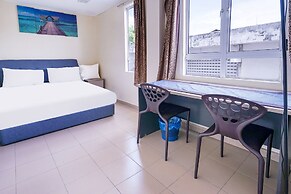 OYO 90486 Station Hotel