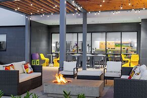 Home2 Suites by Hilton Fredericksburg South