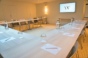 Hotel Yac Paris Clichy, A Member Of Radisson Individuals