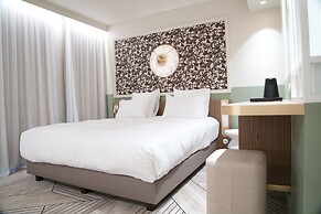 Hotel Yac Paris Clichy, A Member Of Radisson Individuals