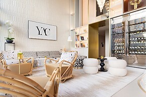 Hotel Yac Paris Clichy, A Member Of Radisson Individuals