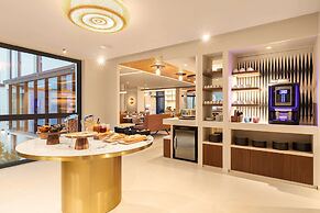 Hotel Yac Paris Clichy, A Member Of Radisson Individuals