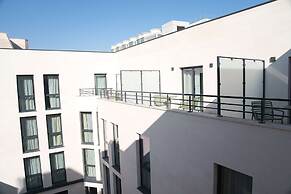 Hotel Yac Paris Clichy, A Member Of Radisson Individuals