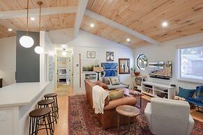 Pino Point Steps to Tahoe Beaches