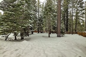 Whispering Pines Cabin - Family and pet Friendly Abode