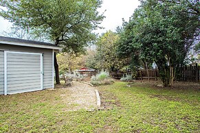 Screened-in Porch Walkable to Soco