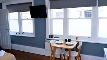 Ideal Location- Studio Flat in Heart of the City