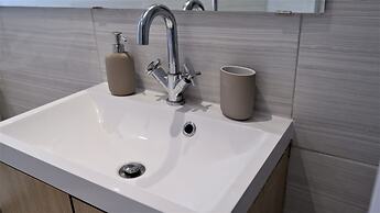 Ideal Location- Studio Flat in Heart of the City