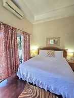 Blue Paloma Bed & Breakfast