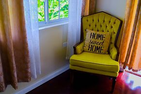 Blue Paloma Bed & Breakfast