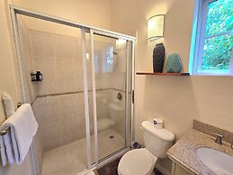 Blue Paloma Bed & Breakfast