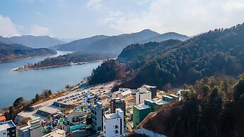 Gapyeong Boreum-dal Poolvilla