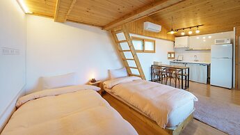 Sokcho Donbangseock Pension