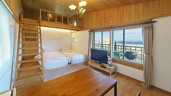 Sokcho Donbangseock Pension