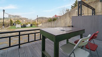 Sokcho Donbangseock Pension