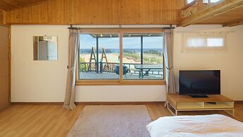 Sokcho Donbangseock Pension