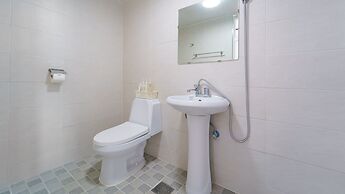 Sokcho Donbangseock Pension