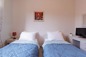 Planet Villas at Ipsos by Konnect, Shared BBQ & Garden