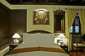 Plumeria Lake Resort & Spa