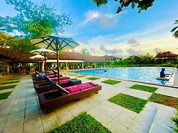 Plumeria Lake Resort & Spa