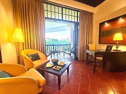 Plumeria Lake Resort & Spa