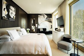 The First Musica - Preferred Hotels & Resorts