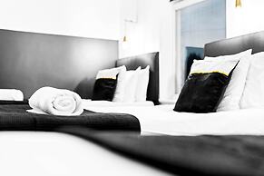 Large Family House With Garden Close to Birmingham