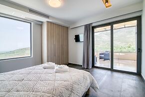 Serenity Suites Sea View 1